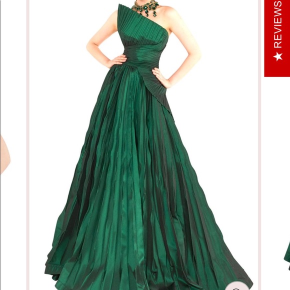 Fouad Sarkis Dresses & Skirts - Elegant Green Dress